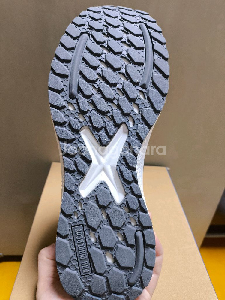 [(새상품)]다이얼 런닝화 265 운동화 프로월드컵--7