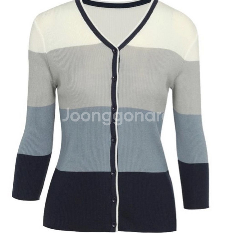 꼼빠니아 브이넥 니트 가디건 (새옷)--2