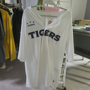 아이앱 25브랜드데이 기아 타이거즈 콜라보 야구 유니폼