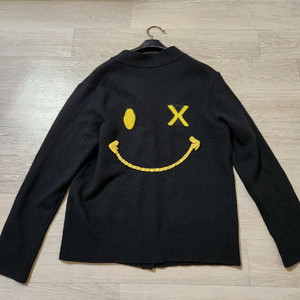 sjyp 가디건(한섬 오즈세컨 시스템 럭키슈에뜨)