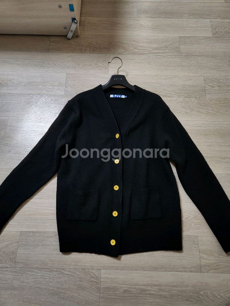 sjyp 가디건(한섬 오즈세컨 시스템 럭키슈에뜨)--1