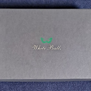 화이트 볼 골프공 파우치