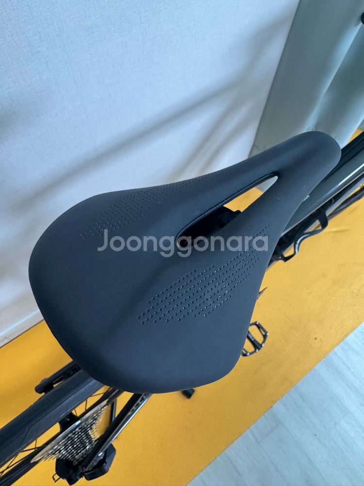 사바 콜로라도 7F di2--9