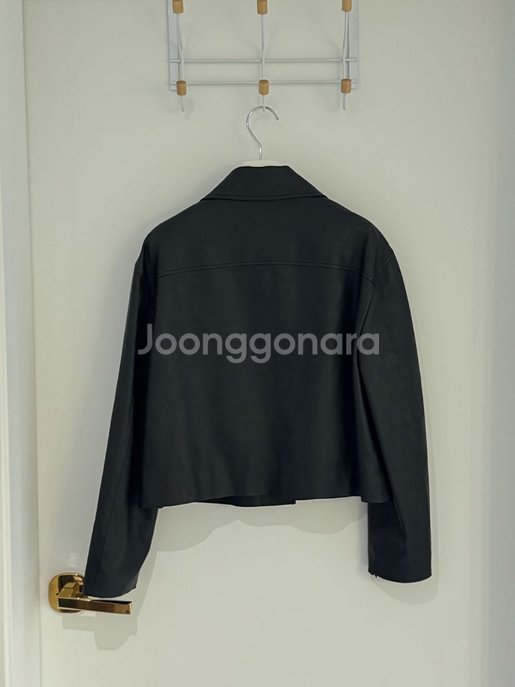 frrw 에코 레더 크롭 가죽자켓--1