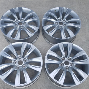 쏘렌토R 18인치 순정휠 대품판매20만원