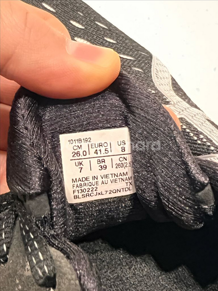 아식스 노바블라스트2 블랙퓨어실버 260mm--5
