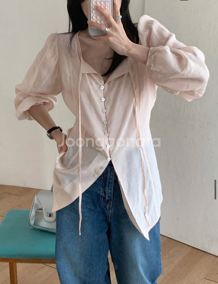 르보네어 쉬어 블라우스 피치 색상--3