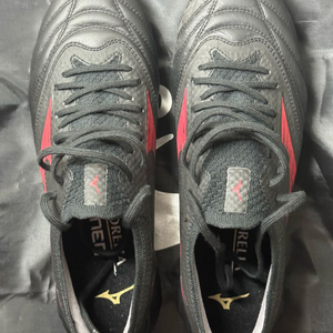 미즈노 모렐리아 네오4 베타 엘리트 MD 축구화 240