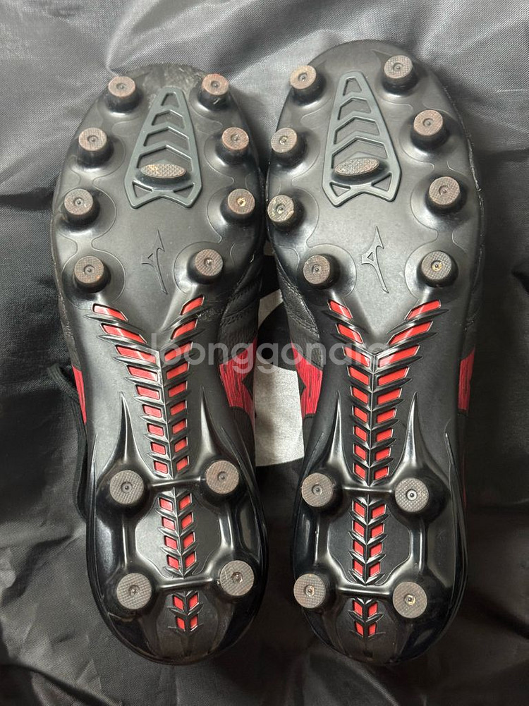 미즈노 모렐리아 네오4 베타 엘리트 MD 축구화 240--2