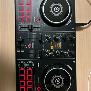 DDJ-200 거의 새상품 20만원에 팝니다