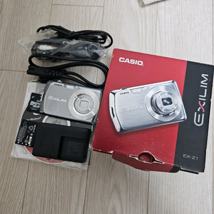 Casio Exilim EX-Z1 카시오 엑슬림 디카