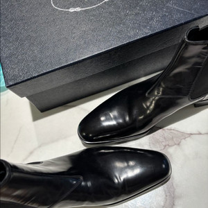 프라다 블랙 첼시 부츠 7.5 (265) 정품