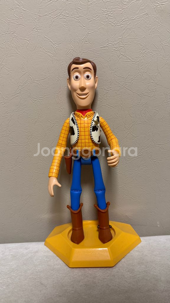 토이스토리 스텐딩 우디 피규어--0