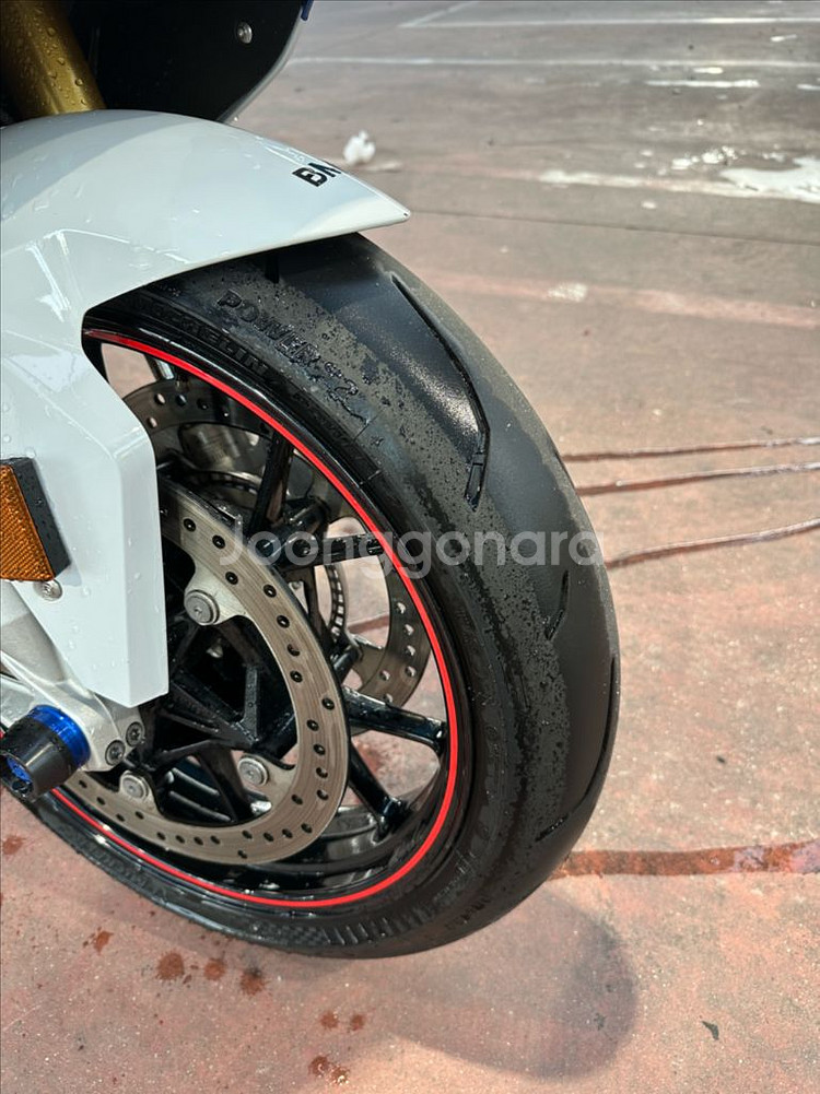 18년식 BMW S1000RR 32,@@@km 판매--5