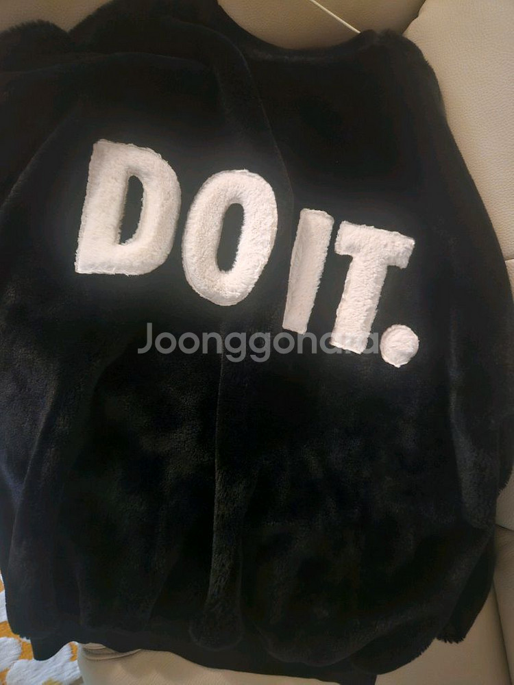 나이키 후리스 맨투맨--2