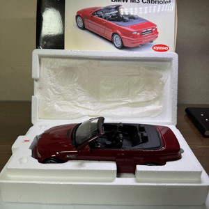 1:18 교쇼 E46 M3컨버터블 다이캐스트 10만