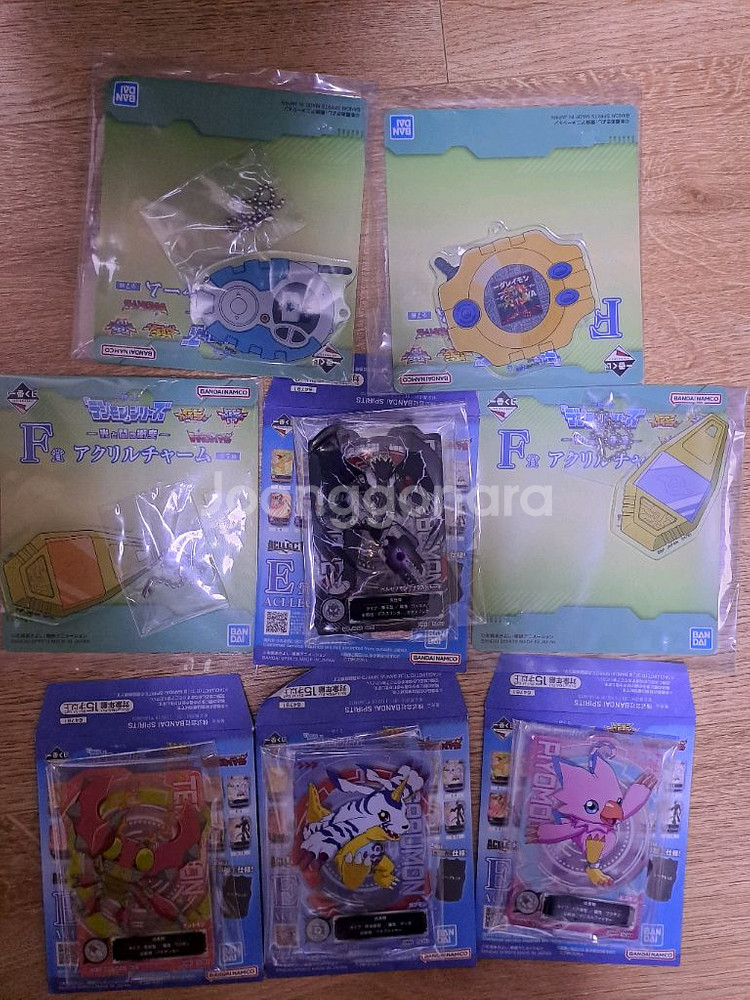 디지몬아크릴 스탠드 4개아크릴 키링 4종 총8개 일괄--0