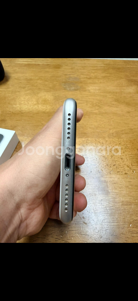 아이폰se3 128기가 화이트--6