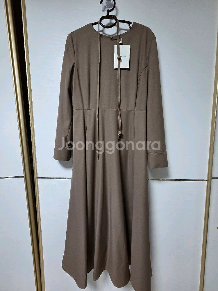 라밤바룸 벨티드 클래식 원피스 m 택달린새것--7