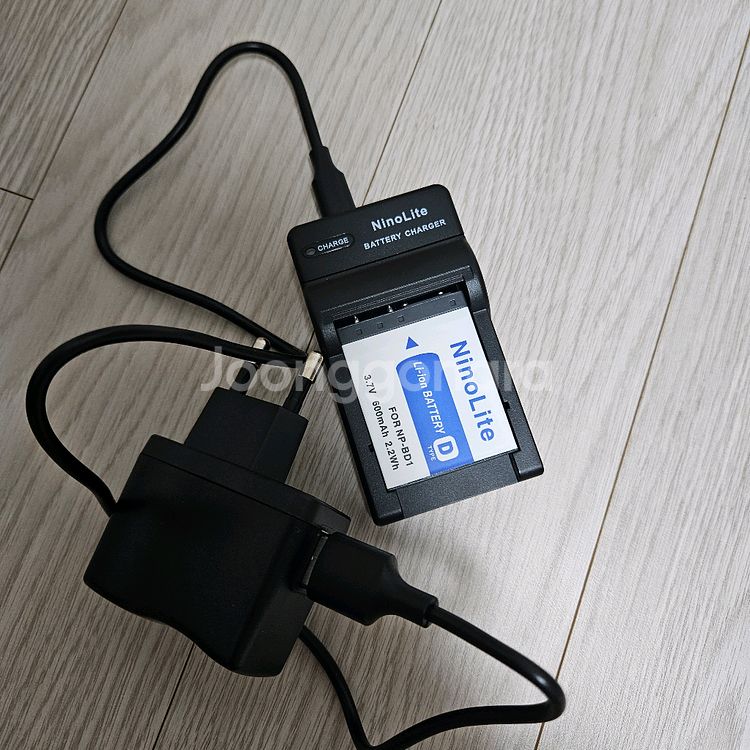 Sony Cybershot DSC-T70 화이트 디카--9