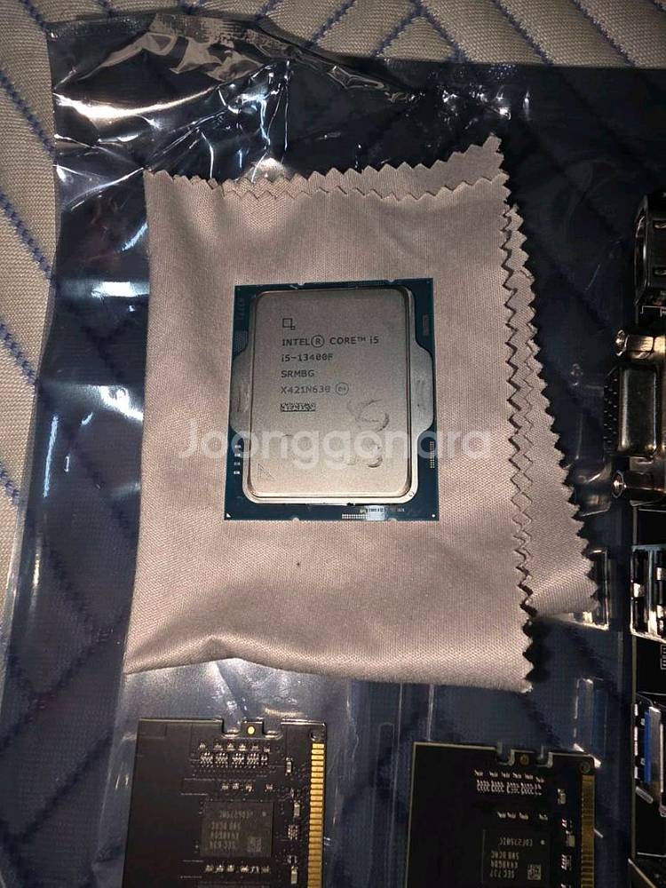 인텔 i5 13400f 외 부품--1