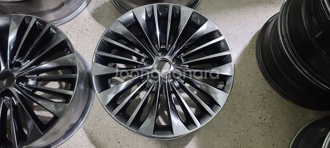 올뉴k7 고스트크롬 19인치 순정휠 대품판매20만원--1