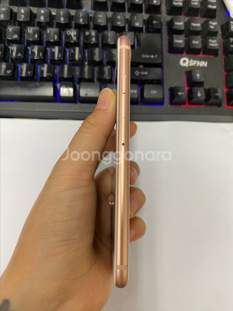 아이폰8 로즈골드 SSS급 256G 배터리100%--4