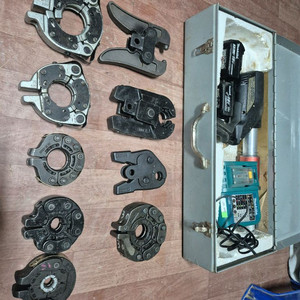 KLAUKE 충전식 이중링 압착기 UAP4L