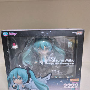 16주년 미쿠 넨도 (날개파손) 팝니다