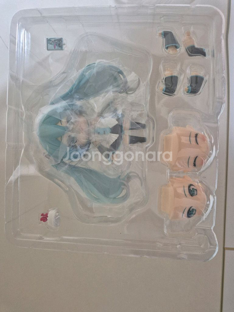 16주년 미쿠 넨도 (날개파손) 팝니다--1