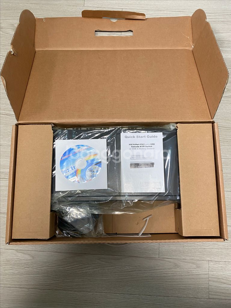 KVM스위치 16포트 VGA타입--0