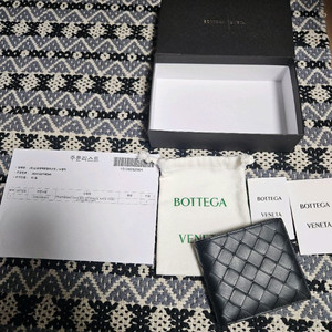 보테가베네타 반지갑