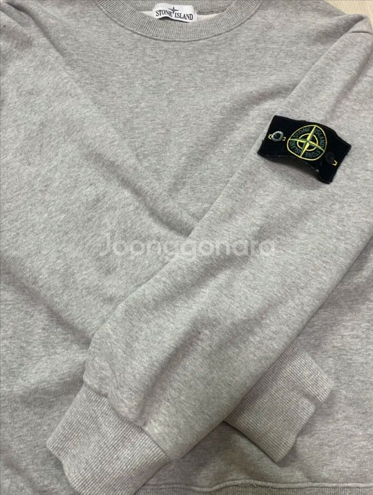 스톤아일랜드 맨투맨--0