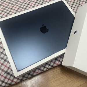 애플 맥북 에어 15 미드나이트 512GB