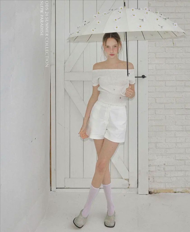 (미착용 새상품) 오디에스 ODS 오프숄더 니트 탑--1