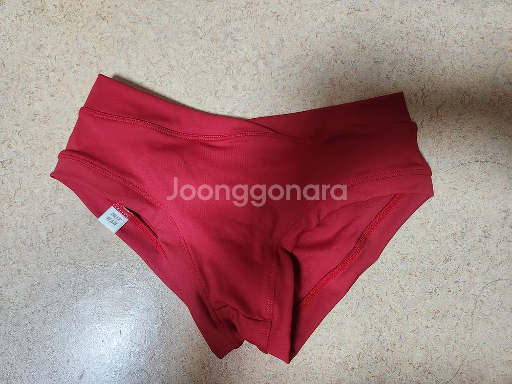 핫한폴웨어 데일리셔링쇼츠(s)레드 새제품--1