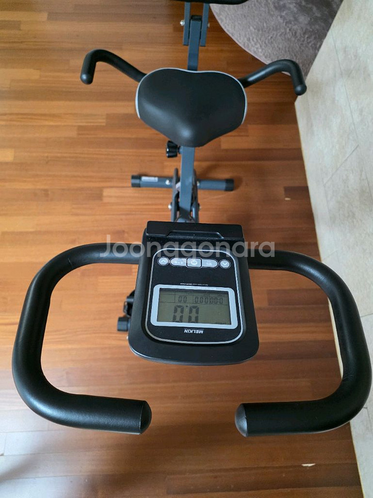 멜킨스포츠 실내자전거 팔아요--3