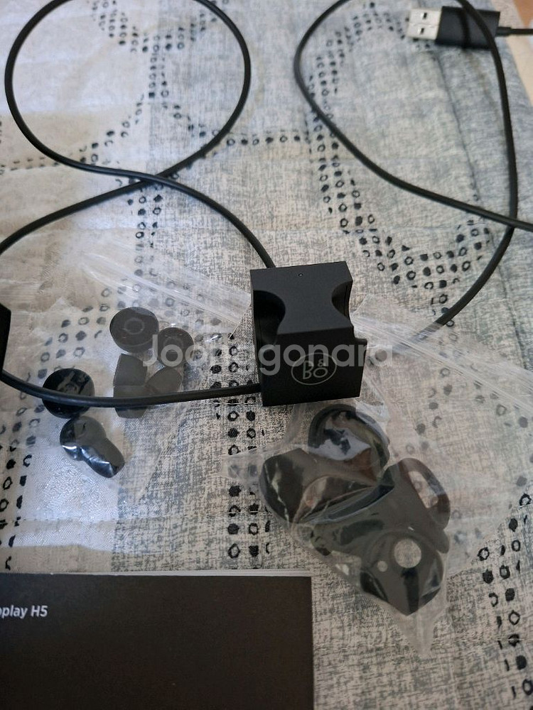 b&o 베어플레이 h5 이어폰 부품용--2