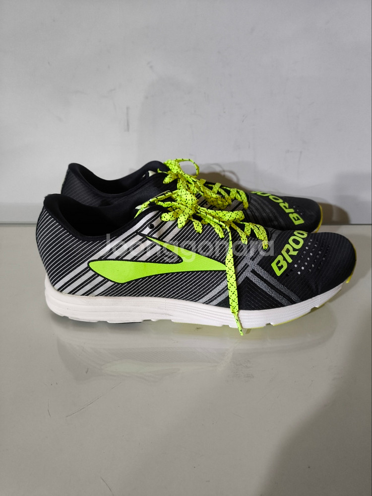 285mm 브룩스 하이페리온 런닝화--3