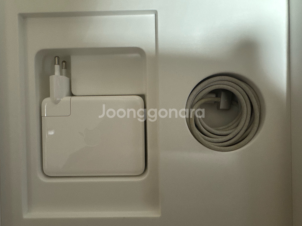 맥북 프로 16인치 m3 36GB 1TB--2