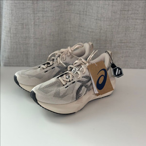 아식스 노바블라스트5 오트밀 250