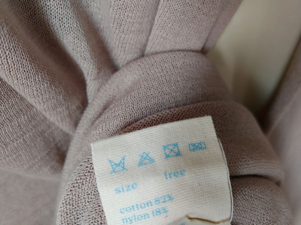 베뉴먼트 쉬어 롱 니트 드레스 이미지