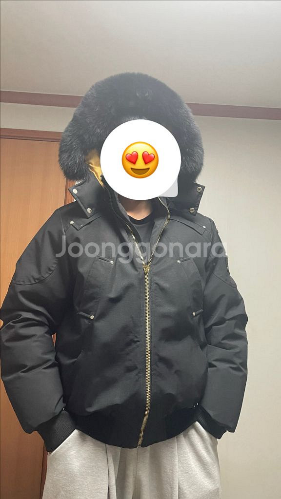 무스너클 금장 패딩--0