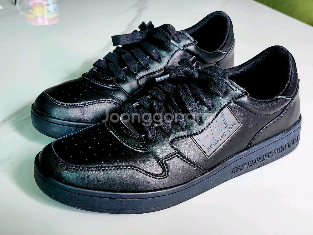 엠포리오 아르마니 스니커즈--1