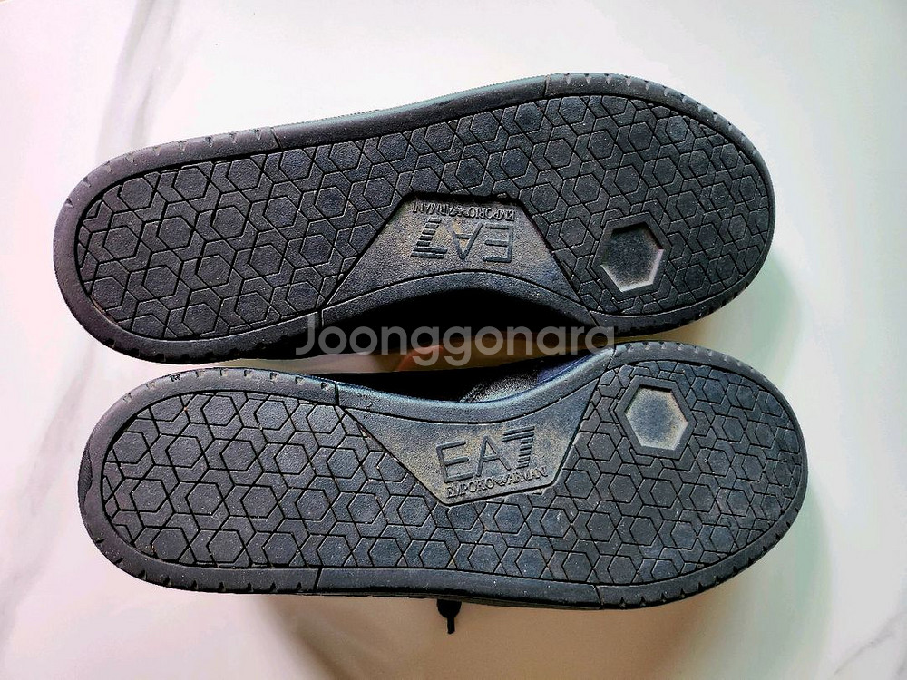 엠포리오 아르마니 스니커즈--8