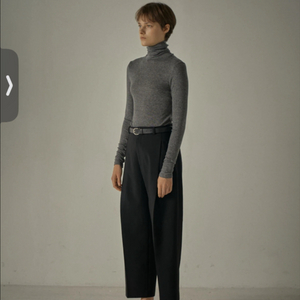 파사드패턴 라운드 울팬츠 S (2회착)