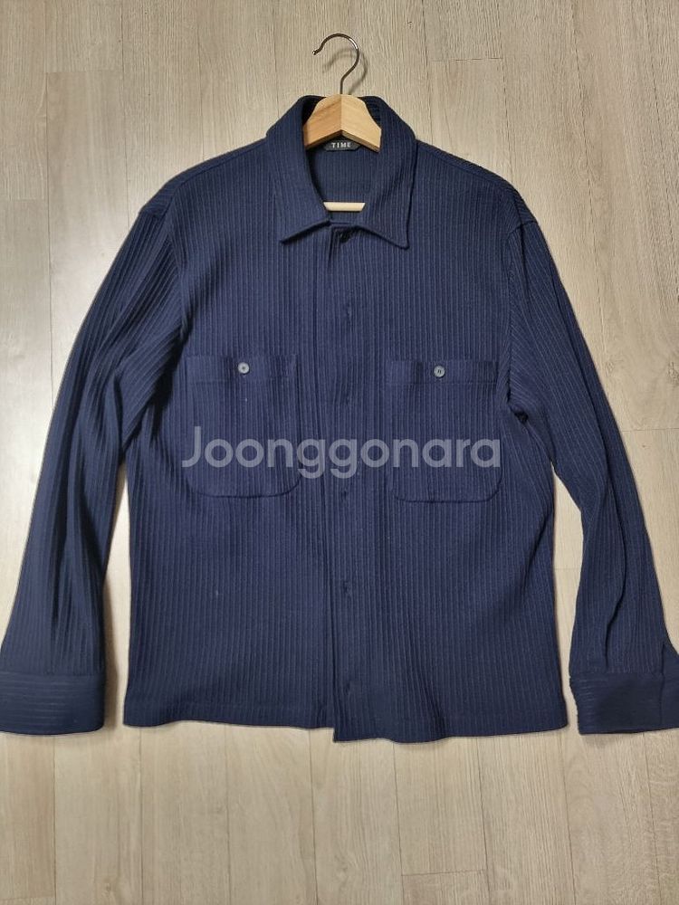 타임옴므 22ss 네이비 셔켓 100사이즈 팝니다--0