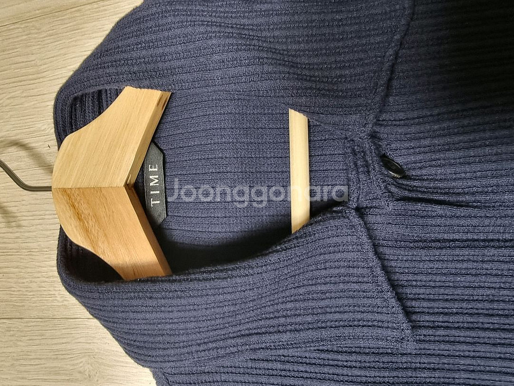 타임옴므 22ss 네이비 셔켓 100사이즈 팝니다--1