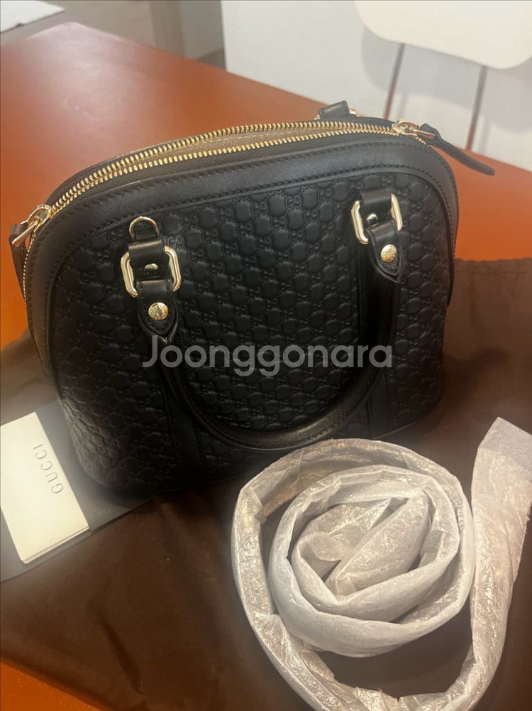 (정품)구찌 마이크로시마 미니돔 S급 상태--1