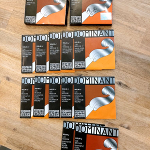 바이올린 4/4 도미넌트현 A, E, G